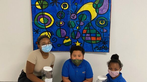 Valiant Volunteers with the Scholars Engaged for Action program.