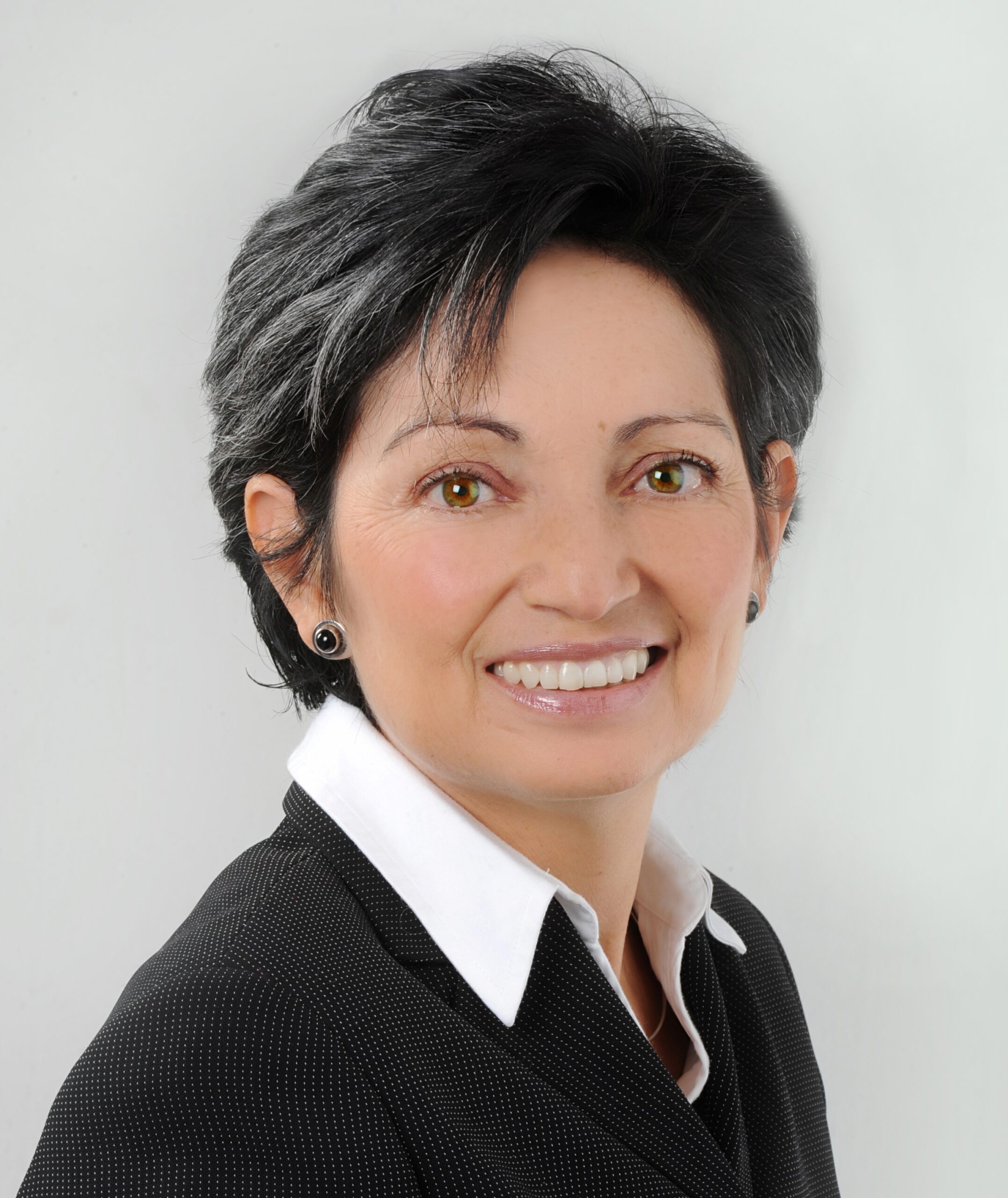 Charito Calvachi Mateyko