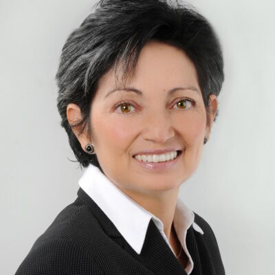 Charito Calvachi-Mateyko