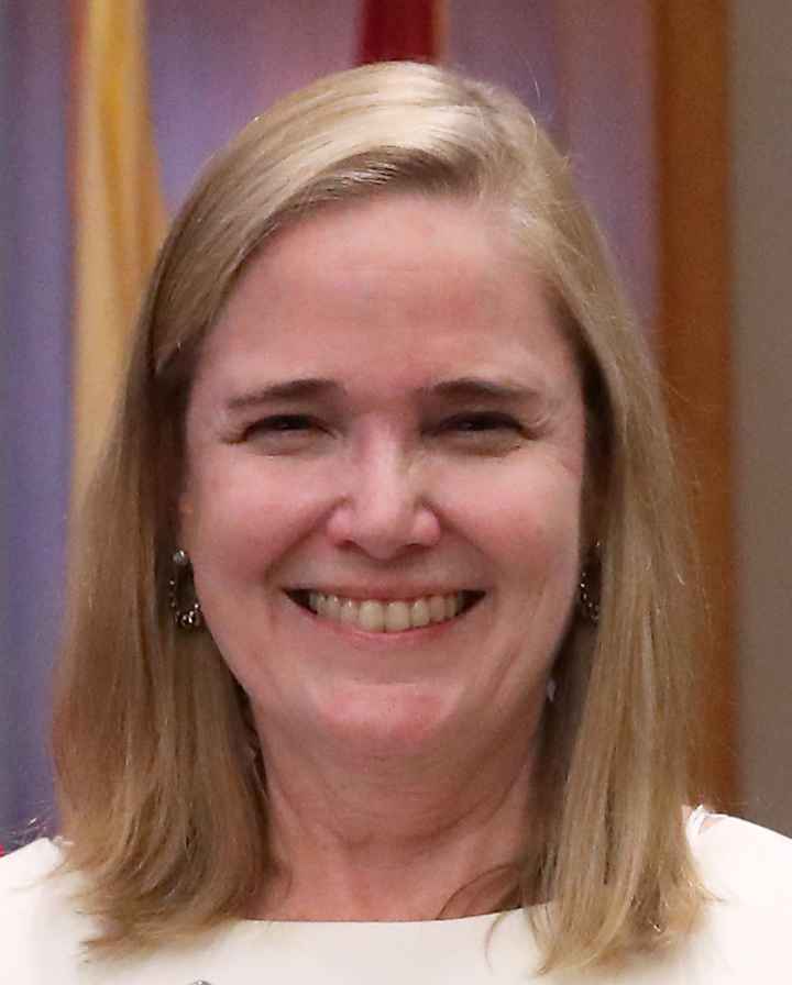 Susan Burke's headshot.