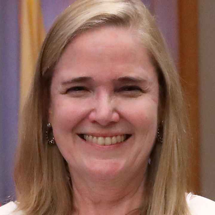 Susan Burke's headshot.